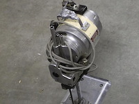 Stoffensnijmachine consew cloth cutting machine model 616 - afbeelding 3 van  4