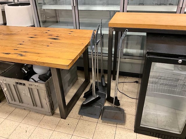 Stoffer en blik met verlengde steel (4x) - afbeelding 1 van  4