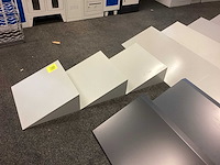 Stofkappen voor lockerkast (13x) - afbeelding 4 van  6