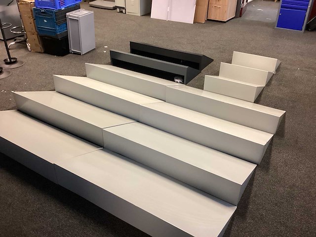 Stofkappen voor lockerkast (13x) - afbeelding 6 van  6