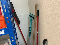 Stofzuiger + diversen - afbeelding 4 van  6