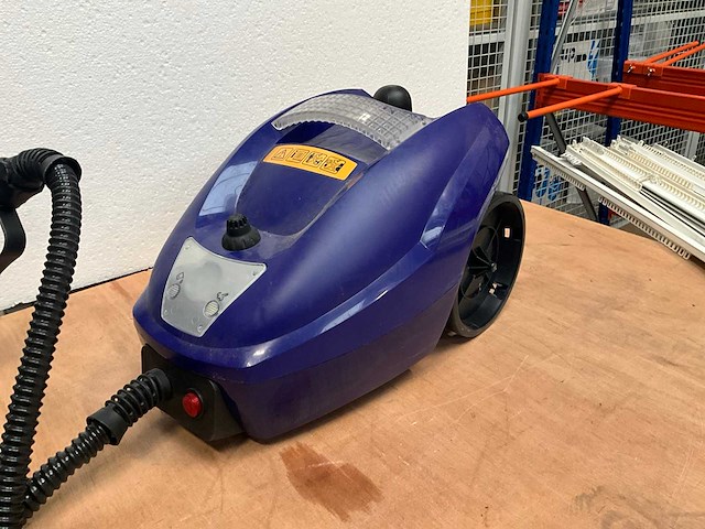 Stofzuiger en stoomcleaner - afbeelding 3 van  5