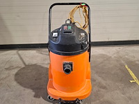 Stofzuiger fijnstof - 40l - 230v numatic, ndd 900 a, bouwjaar 2017 - afbeelding 1 van  4