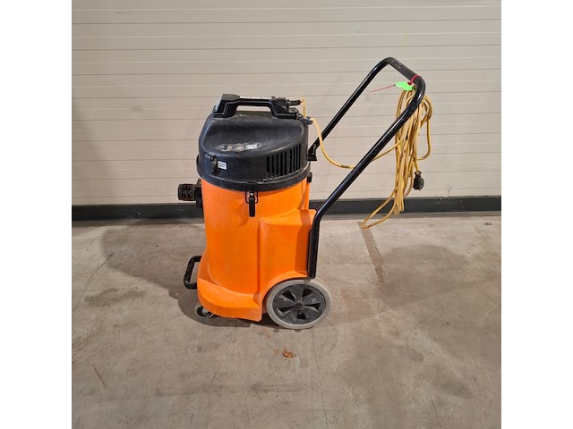 Stofzuiger fijnstof - 40l - 230v numatic, ndd 900 a, bouwjaar 2017 - afbeelding 4 van  4