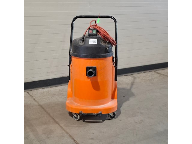 Stofzuiger fijnstof - 40l - 230v numatic, ned 900 a, bouwjaar 2021 - afbeelding 2 van  7