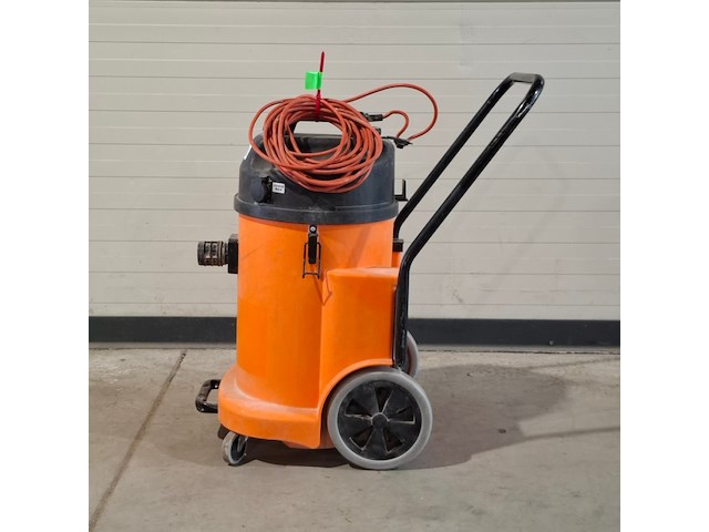 Stofzuiger fijnstof - 40l - 230v numatic, ned 900 a, bouwjaar 2021 - afbeelding 5 van  7
