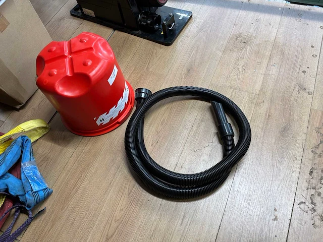 Stofzuiger filter met slang - afbeelding 1 van  3