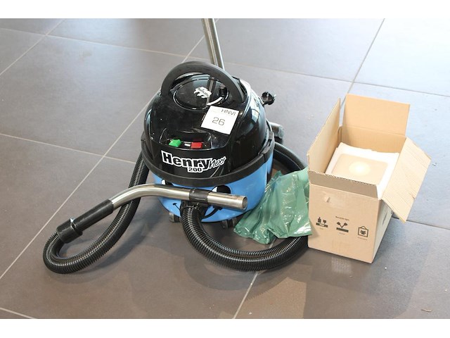 Stofzuiger numatic henry next 200 met doos stofzuigerzakken. - afbeelding 1 van  3