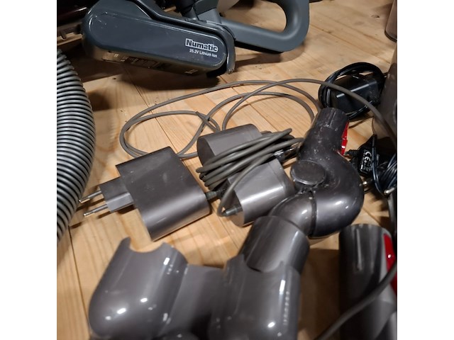 Stofzuigers, miele / dyson - afbeelding 21 van  35
