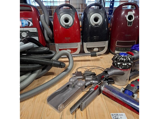 Stofzuigers, miele / dyson - afbeelding 31 van  35