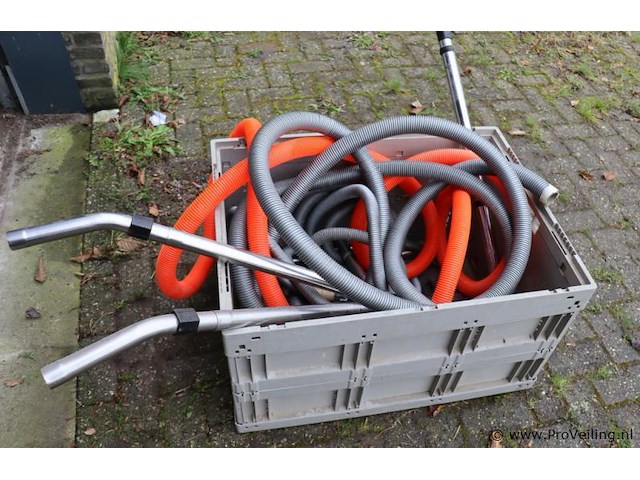 Stofzuigerslangen en buizen - afbeelding 1 van  4