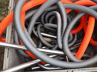 Stofzuigerslangen en buizen - afbeelding 2 van  4