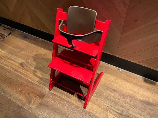 Stokke - tripp trapp - kinderstoeltje - afbeelding 1 van  5