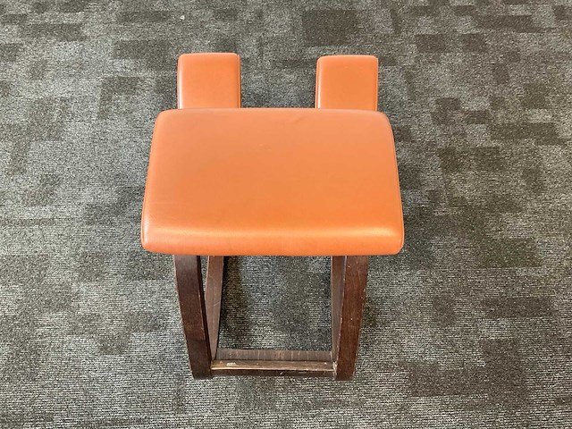 Stokke variable balance ergonomische kniestoel - afbeelding 3 van  4