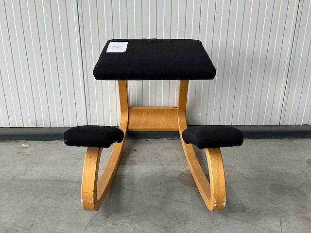 Stokke variér kniestoel - afbeelding 1 van  6