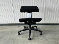 Stokke variér kniestoel - afbeelding 1 van  5