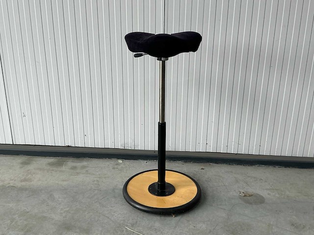 Stokke variér kruk - afbeelding 1 van  5
