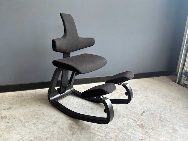 Stokke varier thatit schommelstoel - afbeelding 2 van  5