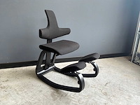 Stokke varier thatit schommelstoel - afbeelding 2 van  5