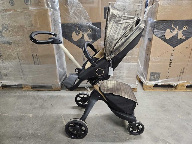 Stokke xplory x ltd. gold black - luxe kinderwagen - afbeelding 9 van  16