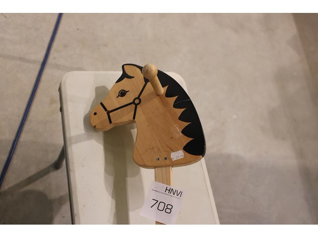 Stokpaard goki. - afbeelding 2 van  2