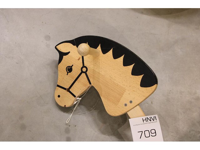 Stokpaard goki. - afbeelding 2 van  2