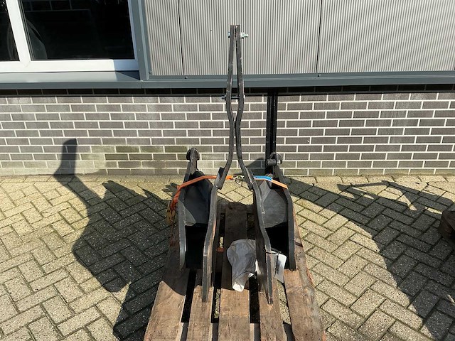 Stoll - mccormick voorlader aanbouwframe - afbeelding 2 van  5