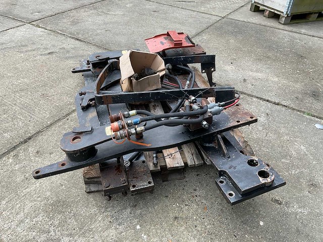 Stoll voorlader aanbouwframe - afbeelding 4 van  8