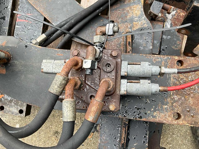 Stoll voorlader aanbouwframe - afbeelding 5 van  8