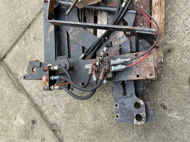 Stoll voorlader aanbouwframe - afbeelding 8 van  8