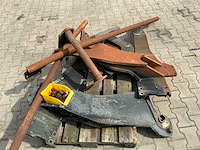Stoll voorlader steunen passend voor new holland 7030 - voorladers en accessoires - afbeelding 8 van  8