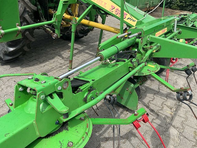 Stoll z685 pro driepunts hooischudder - afbeelding 2 van  13
