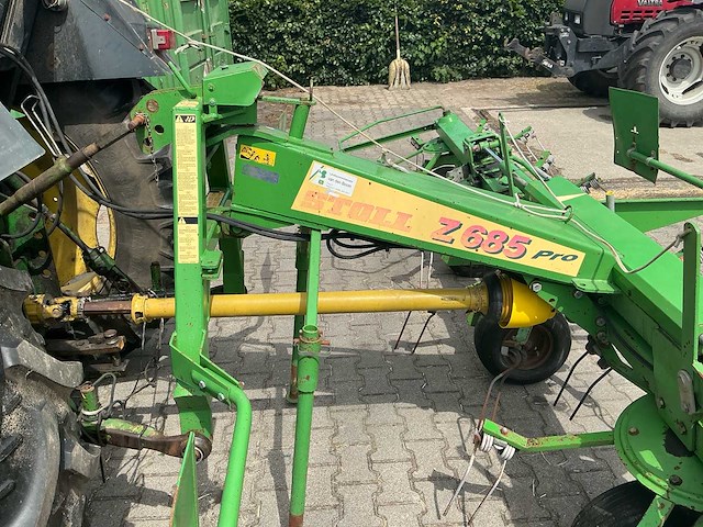 Stoll z685 pro driepunts hooischudder - afbeelding 12 van  13