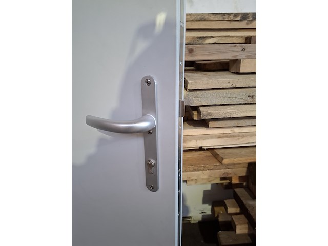 Stompe deur met kozijn - afbeelding 3 van  9