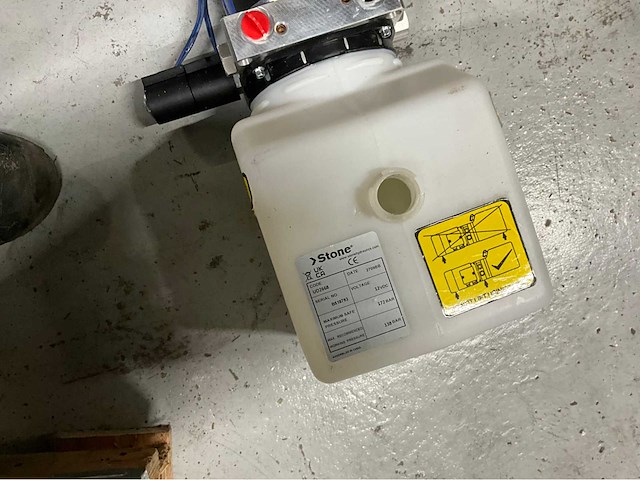 Stone motor oliereservoir - afbeelding 4 van  6