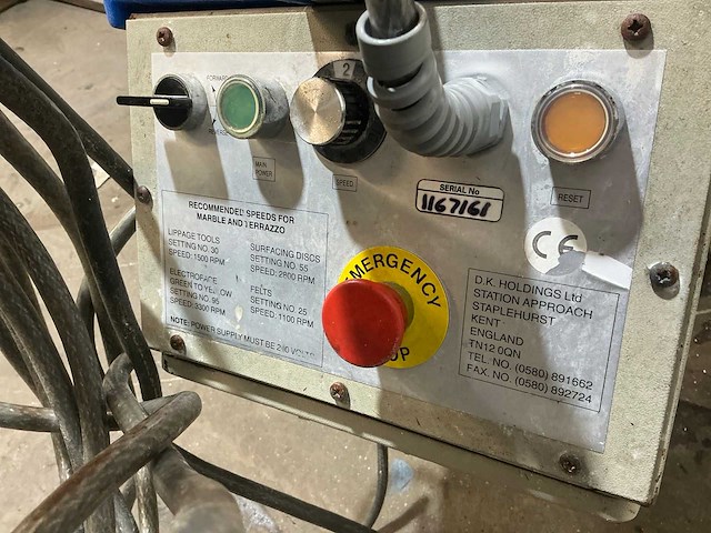 Stonetech vloerensvhuurmachine - afbeelding 9 van  11