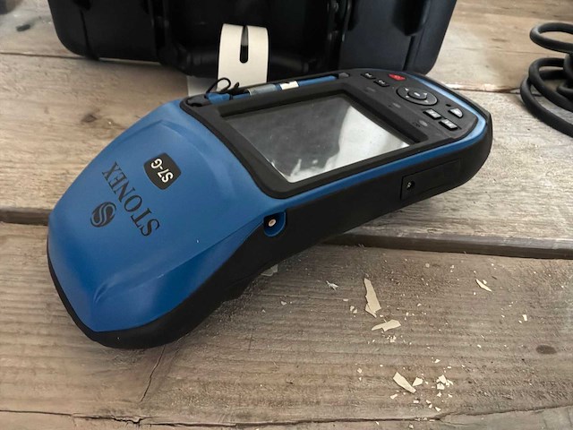 Stonex s7-g gnss handheld receiver - afbeelding 2 van  9