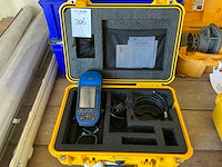 Stonex s7 handheld gps meetapparatuur - afbeelding 1 van  3