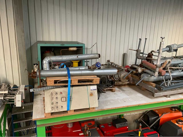 Stoomketel met voedingswater tank en toebehoren - afbeelding 5 van  19