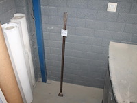 Stootijzer met lengte 110 cm. - afbeelding 1 van  2