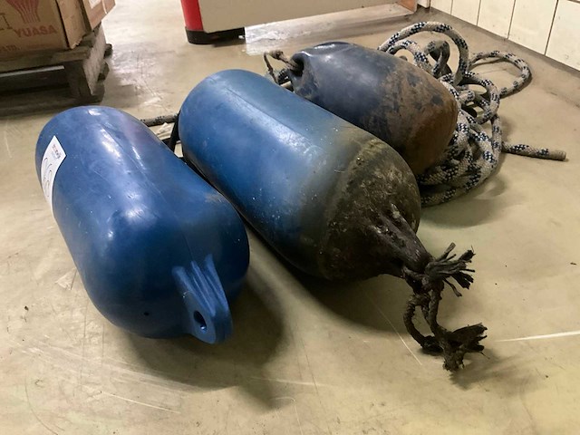 Stootwil - fenders - overige bootonderdeel (3x) - afbeelding 4 van  4