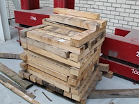 Stop- / stookhout op 2 pallets. - afbeelding 1 van  3