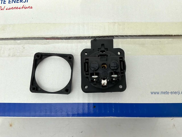 Stopcontacten/schuko 16 amp 40x - afbeelding 3 van  3