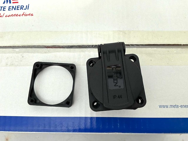 Stopcontacten/schuko 16 amp 40x - afbeelding 1 van  2