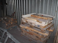 Stophout op 5 pallets. - afbeelding 4 van  4