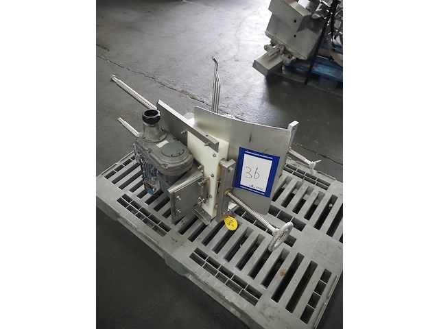 Stork b.v. - afbeelding 1 van  8