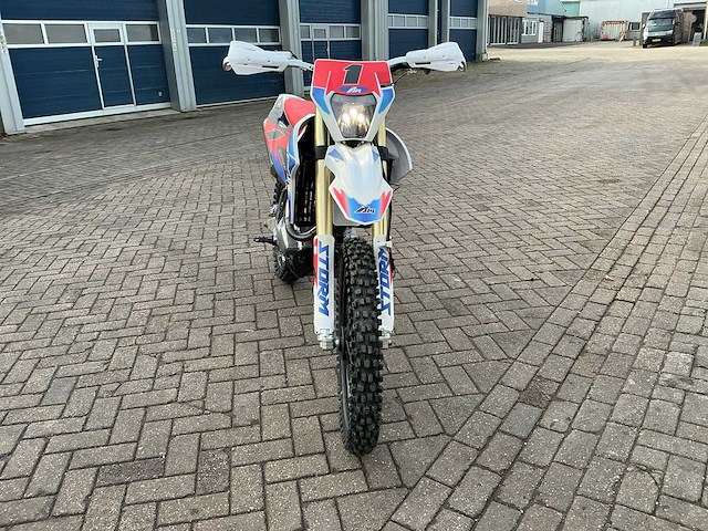 Storm 300mx-f four stroke motorfiets - afbeelding 10 van  15