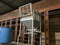 Stortbunker met kantelaar - afbeelding 4 van  7