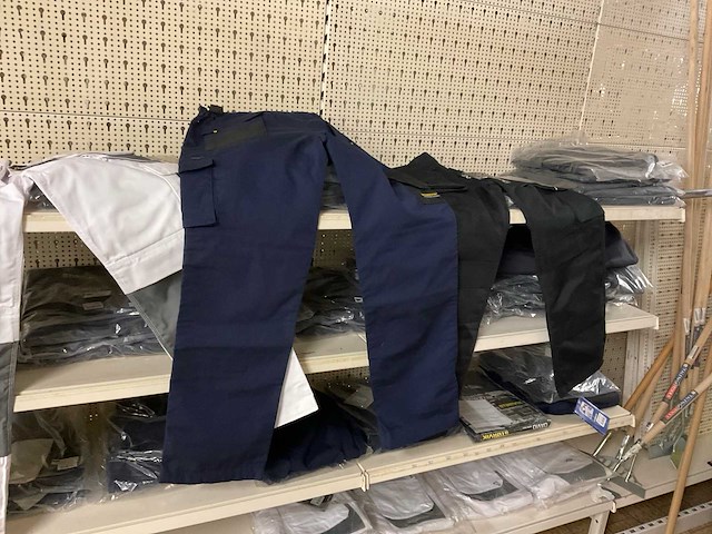 Storvik - partij werkbroeken (59x) - afbeelding 7 van  8