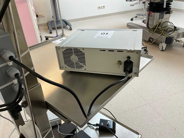 Storz halogen 250 twin endoscope - afbeelding 4 van  5